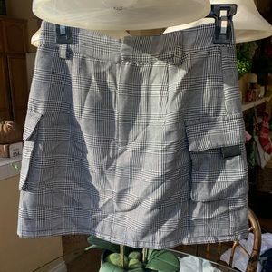 Plaid skirt WITH POCKETS